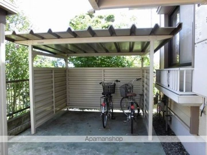 アートハイツの外観