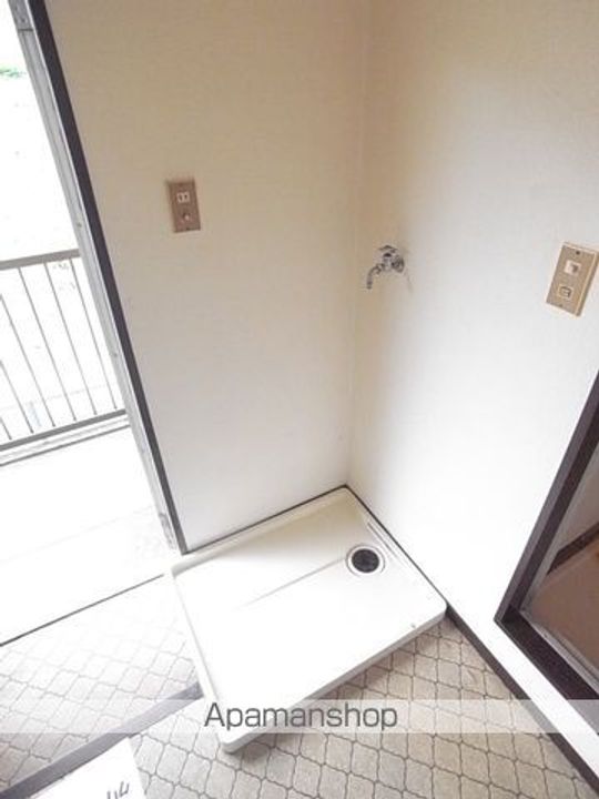 森ハイツの内装