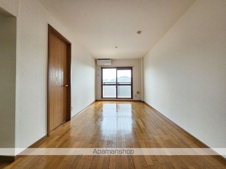 サニーヒル仙台南の居間