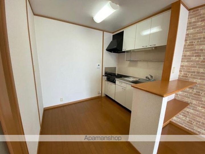 香川県高松市円座町の賃貸アパートの内装