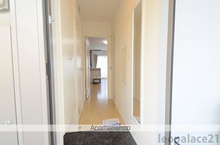 レオネクストリバーサイドの内装