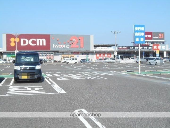 カーサ・レクエルドBの周辺