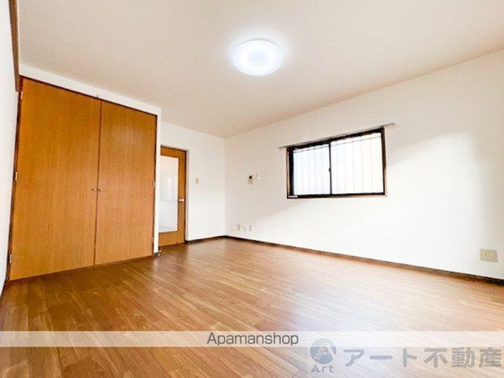 ハーバルフラットの居間