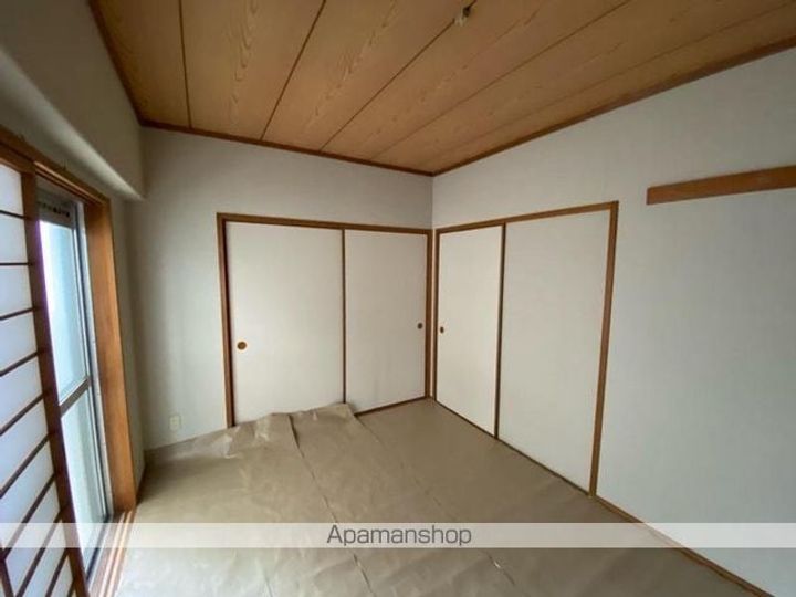 香川県高松市新北町の賃貸マンションの内装