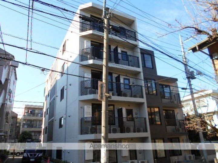 ウェルスクエアイズム高円寺の外観