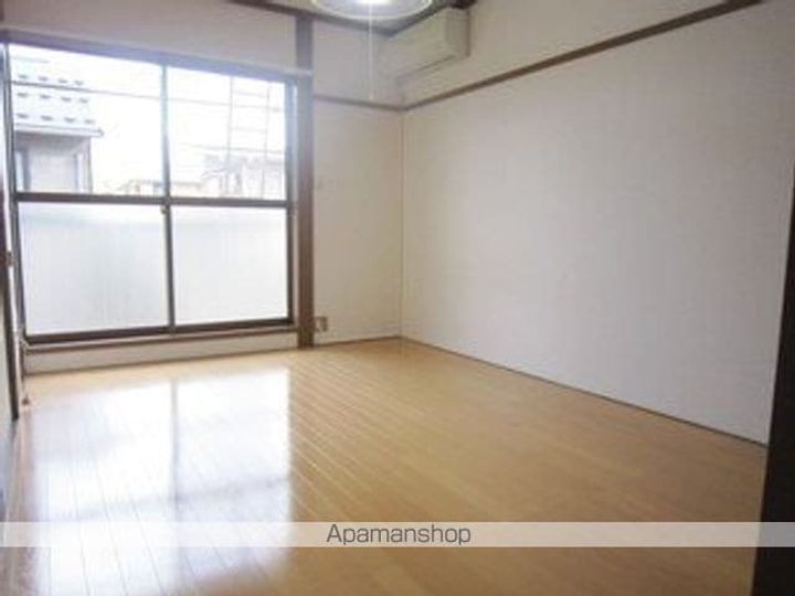 コーポみなみ203の居間