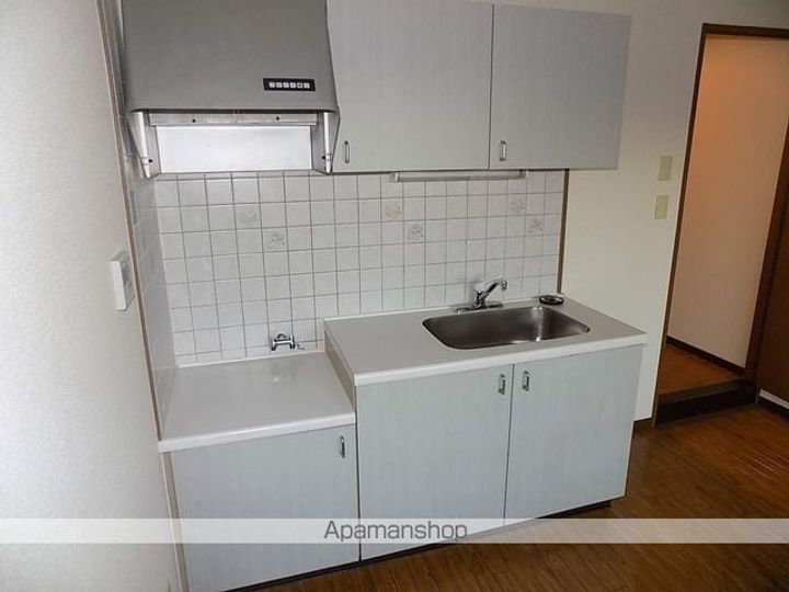 ハイネス西春302の内装