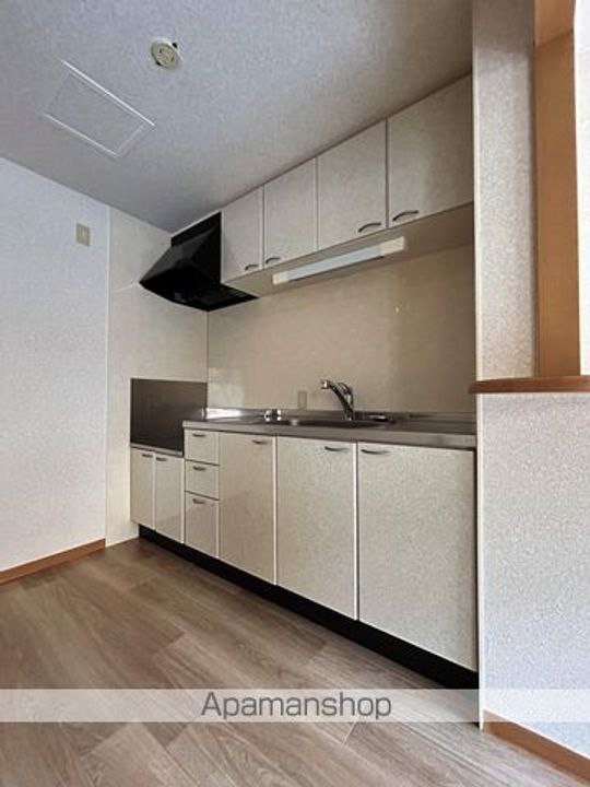 ウィステリアのキッチン