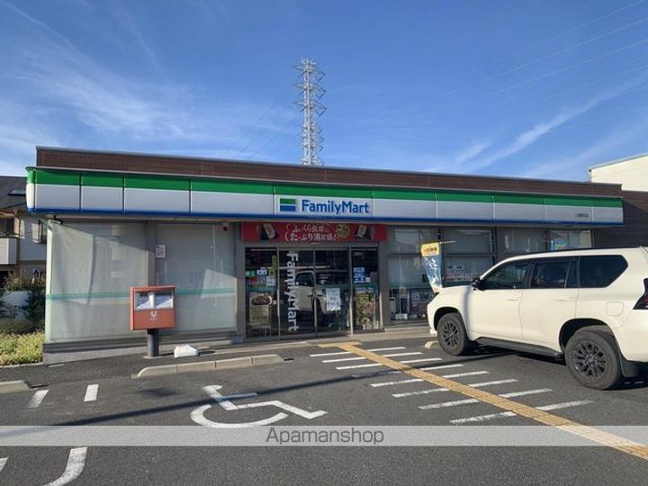 レオパレススクエアの周辺