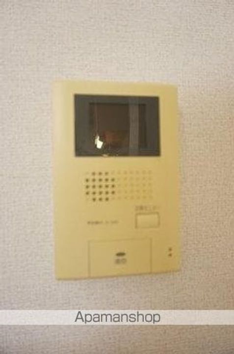 香川県高松市塩上町2丁目の賃貸マンションの内装