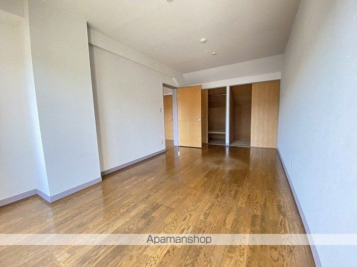 パティオ駒岡本館の内装