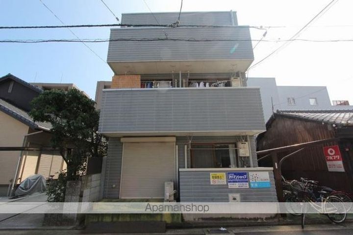 NSビル302の外観