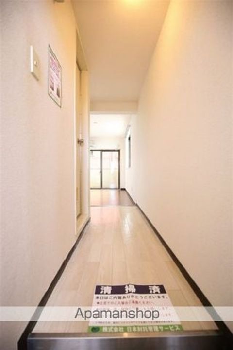 スカイコート荻窪Ⅱの玄関