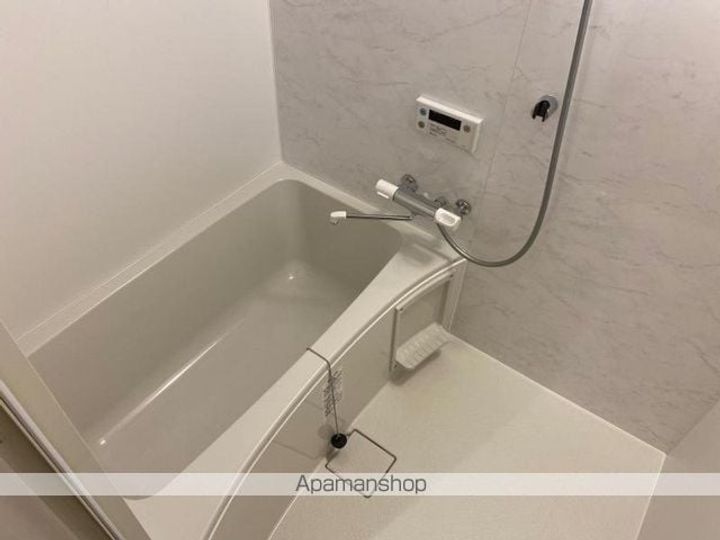 ミュー亀井町の風呂