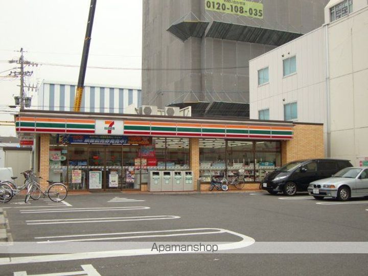 アルカディア403の周辺