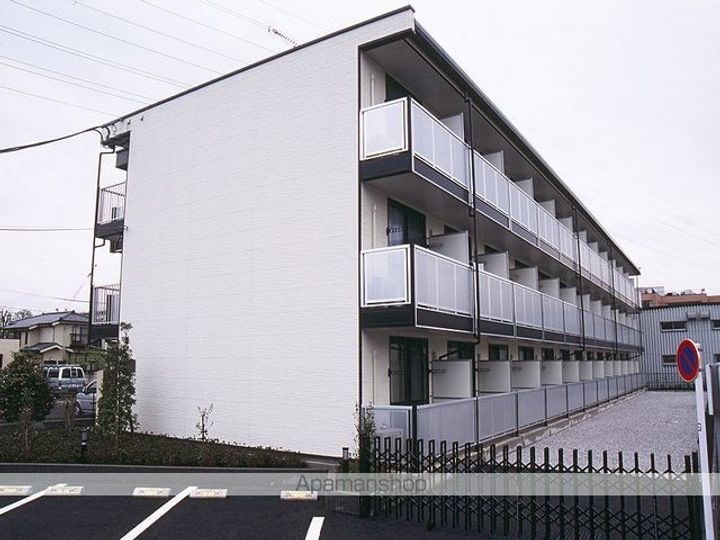 レオパレス大和田の外観