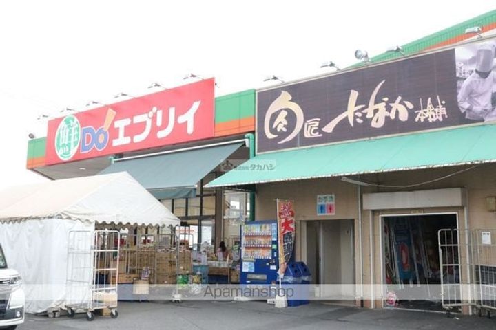 メラヴィリア西町の周辺