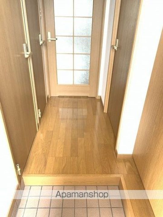 アーバン中之庄の玄関