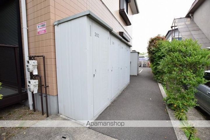 ヴァン・ヴェールのその他画像