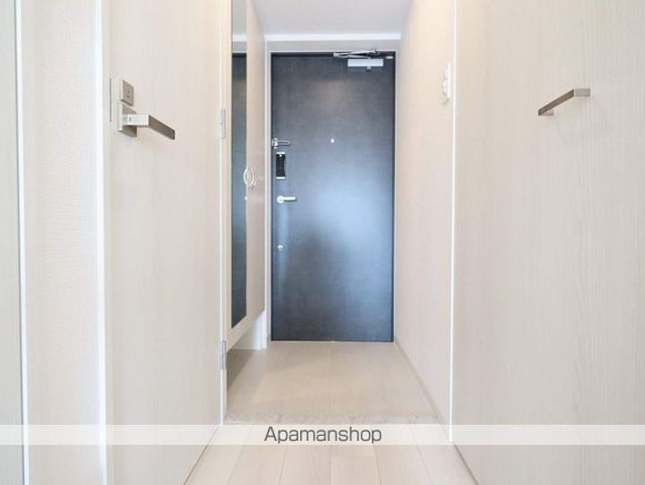 愛知県名古屋市中区大須1丁目の賃貸マンションの玄関