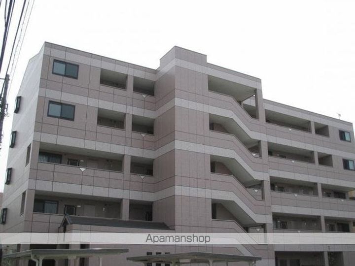 香川県高松市三条町の賃貸マンションの外観