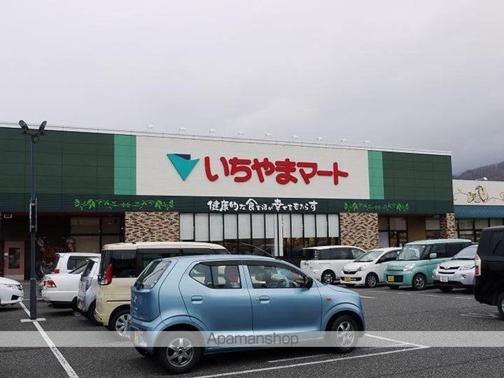 イツミハウスB棟101の周辺