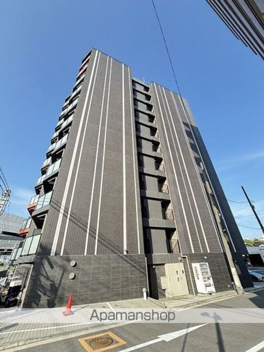 神奈川県横浜市鶴見区生麦1丁目の賃貸マンションの外観