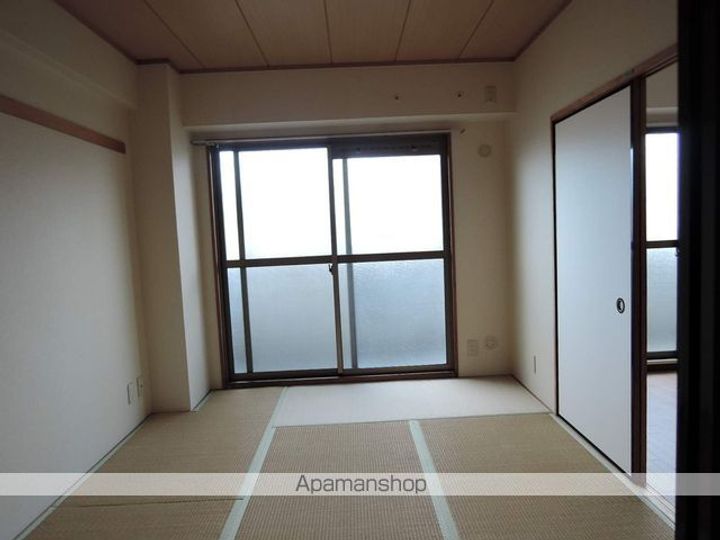 ホワイトウェル108の内装