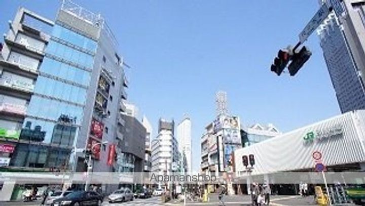 レフィールオーブ代々木の周辺