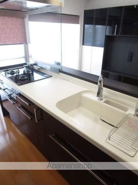東京都杉並区高円寺南2丁目の賃貸マンションのキッチン