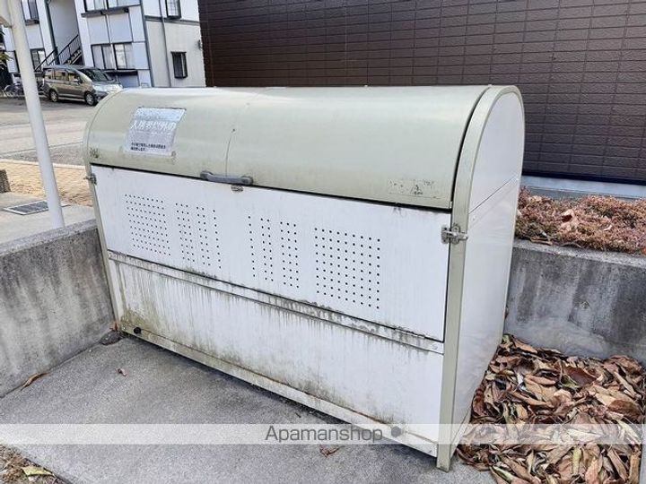 レオパレスルミエール高出104のその他画像