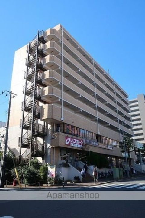 ファーストコーポ幕張本郷の外観