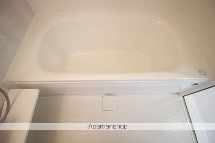 岡山県岡山市北区田中の賃貸アパートの内装