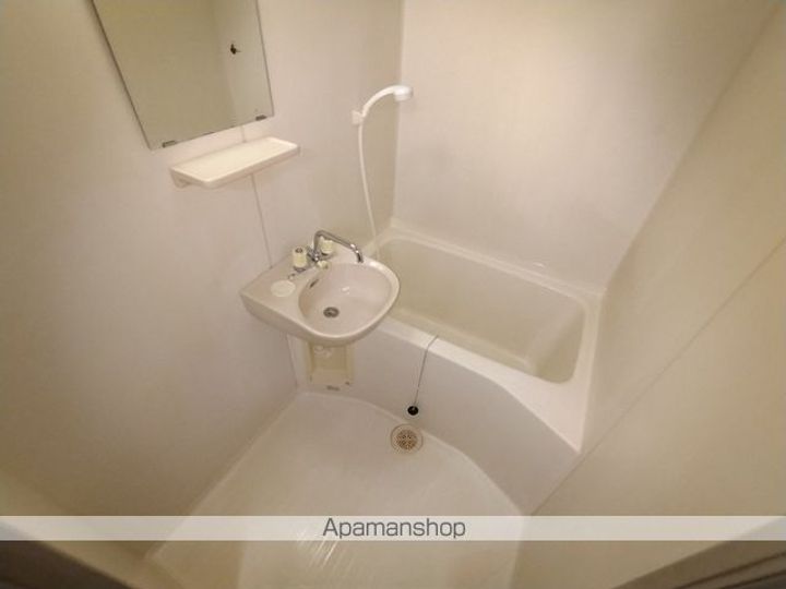 愛知県犬山市松本町4丁目の賃貸マンションの風呂