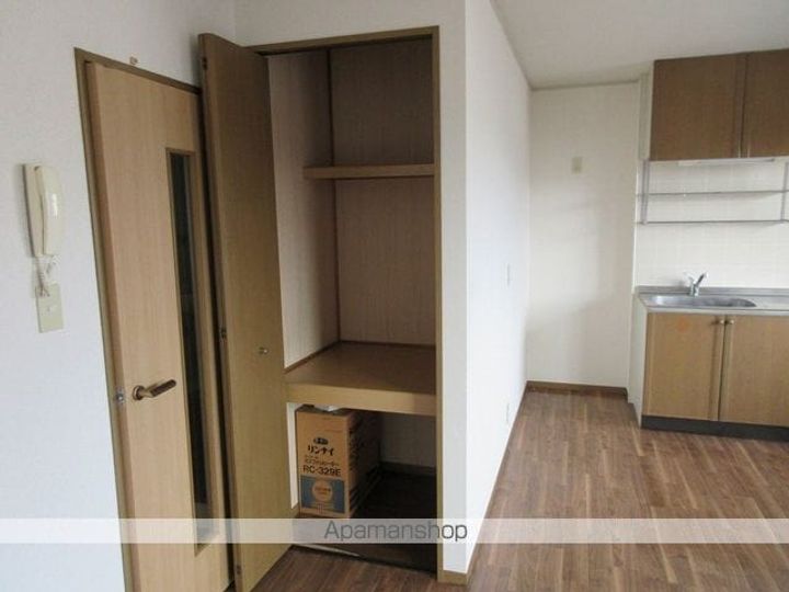 T−スクエアA・BA202の内装