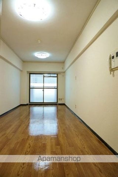 福岡県福岡市博多区比恵町の賃貸マンション208の居間