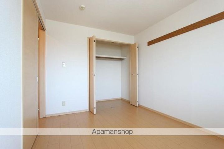 香川県高松市香川町浅野の賃貸アパートの内装