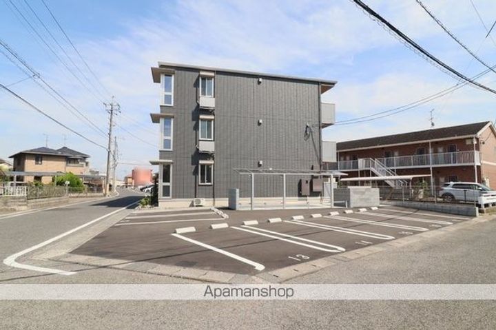 岡山県岡山市北区田中の賃貸アパートの外観