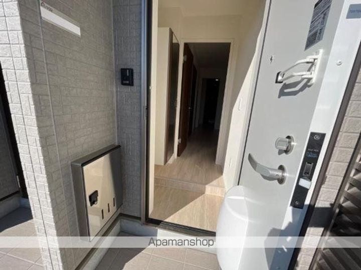 テイク・グラン106の玄関