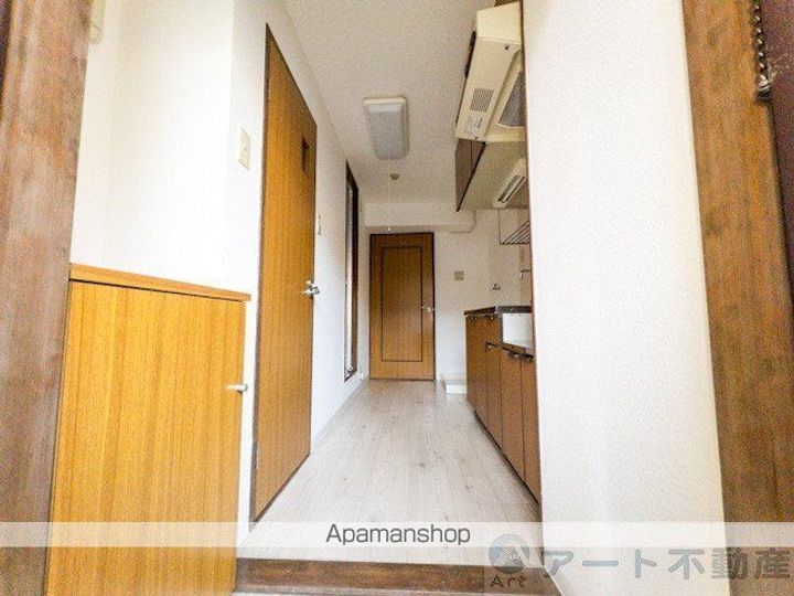 リオン・ドールの玄関