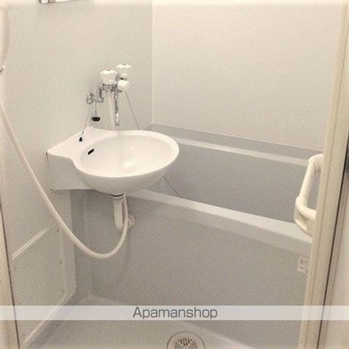 レオパレス幕張西の風呂