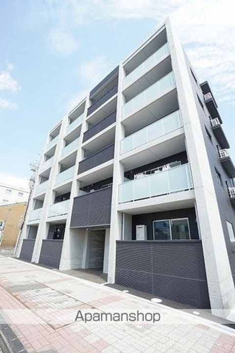 アヴェニール屋形町503の外観