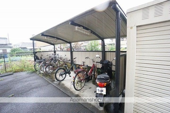 パークサイド瀬名川102の外観