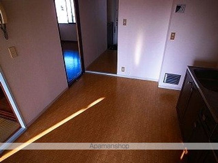 千葉県柏市花野井の賃貸アパートの内装
