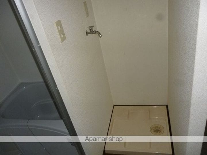 グランシャトー吉原北棟201の内装