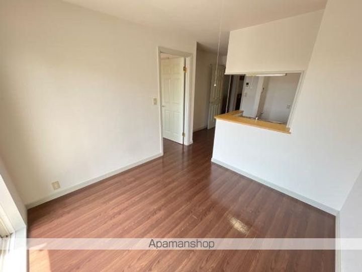 グリーンヒルズⅠの居間