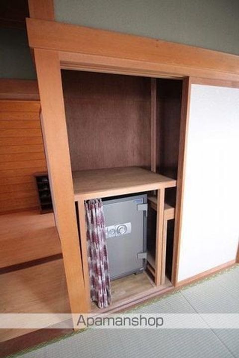 湖畔2丁目ハウス一棟の内装