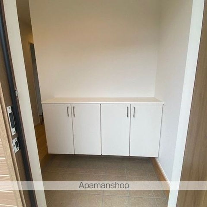 滋賀県栗東市小柿10丁目(一戸建)の賃貸物件の玄関