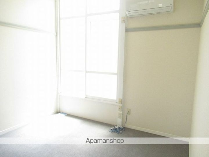 パークサイド室小路108の内装