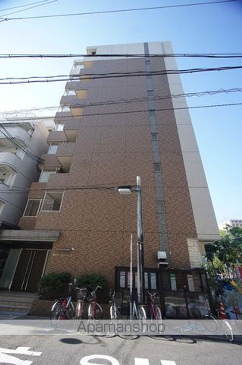 ニーズメゾン新栄の外観